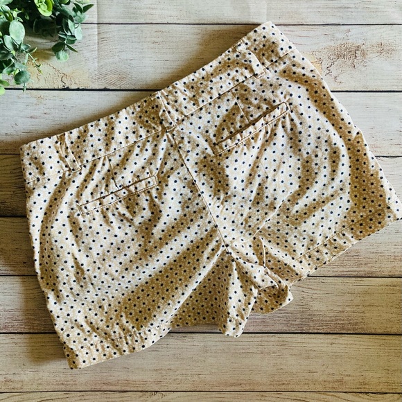 LOFT Linen Blend Shorts - Picture 2 of 4